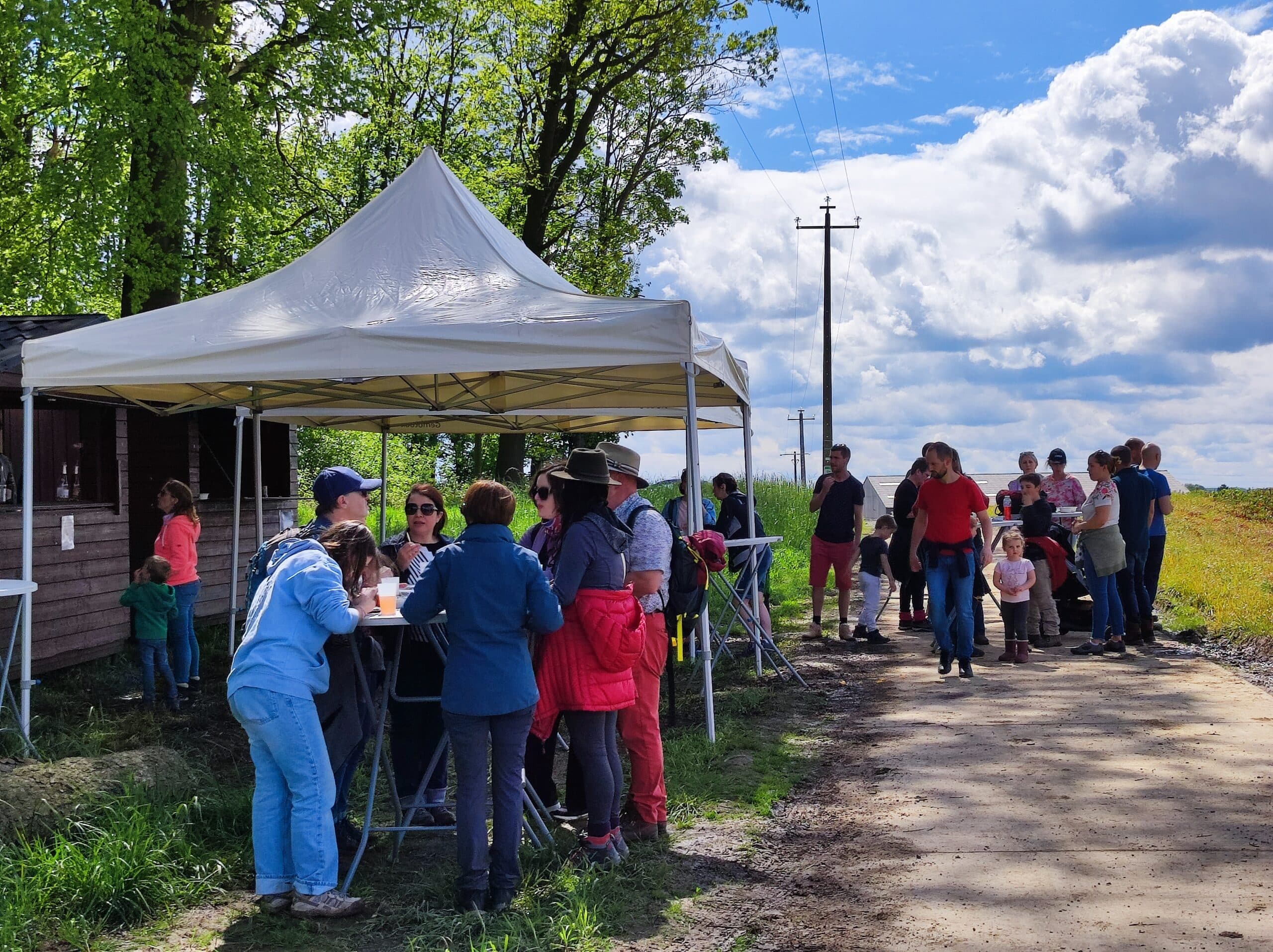 Balade gourmande 2024 à Bossière - apéritif
