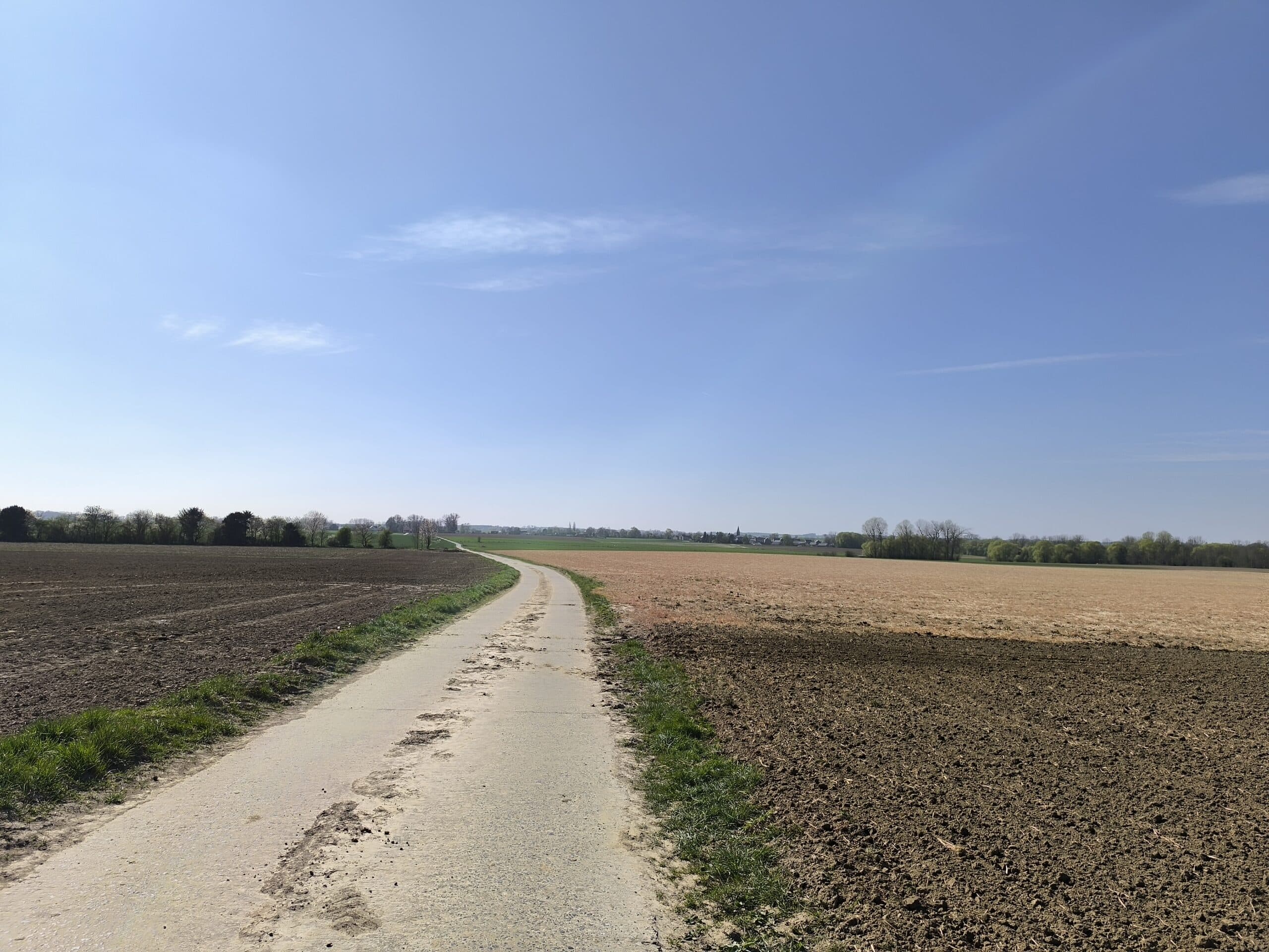 Ernage photos - Avril 2025 à Gembloux Landweg