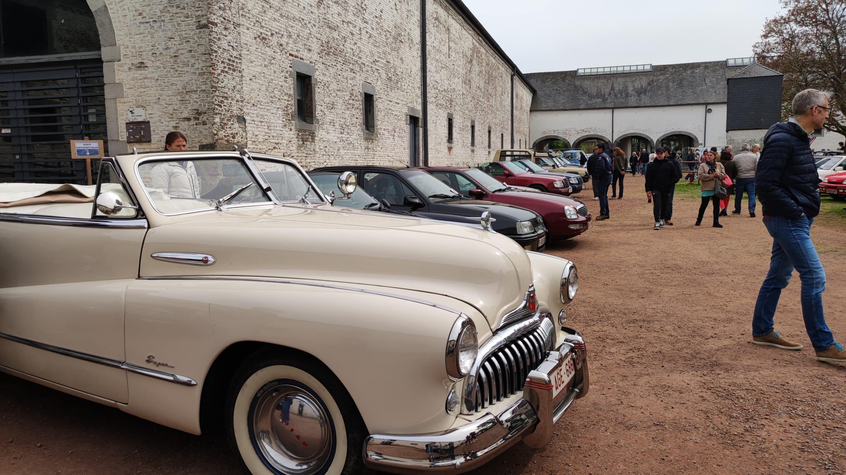 Abbaye de Gembloux dans le cadre d'auto rétro 2024